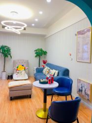 -萱草产后康复催乳中心(江宁万达店)