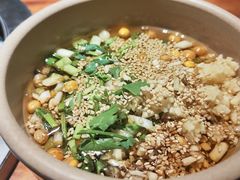 -城墙拐拐火锅(三峡广场黑金冠店)