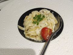 蘑菇蒜香柠檬奶油意大利面-燃扒房Steakhouse(皇庭店)
