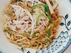 -镇南锅盖面馆(解放路店)