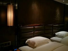 -中山利和希尔顿酒店