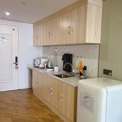 -梓爱月子中心(花都店)