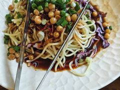 -老鼎万春卤菜(五代传承创始老店)