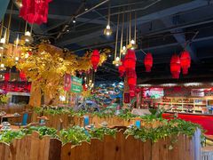 -老滇山寨•云南特色菜•地方菜•民族风情歌舞表演(金碧店)