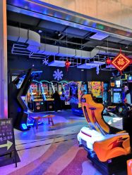 -嗨翻Hi-Fun竞技主题乐园·蹦床团建生日聚会(五棵松华熙店)