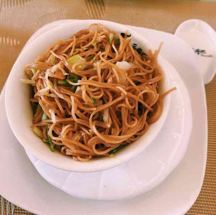 三摩地素食餐厅-"漫步咖啡一条街,两个人不知道吃什么的时候.