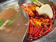 -廖掌柜·重庆鲜货火锅(上海首店)