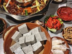 -周幺妹重庆老火锅(银泰城总店)