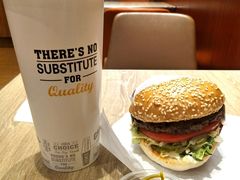 -The Habit Burger Grill 哈比特汉堡(爱琴海店)
