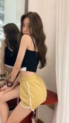 -HAIR CORNER