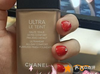 化妆后出去约个会~绝对够了~美得很