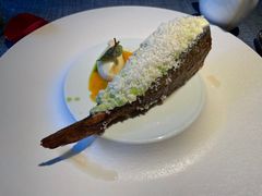 -弦月窗LUNETTE BY AMANDA(复兴路店)