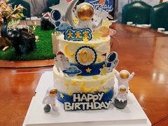 -咖咖熊蛋糕定制·英国蓝风车动物性淡奶油