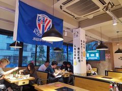 大堂-新疆烧烤王(广灵店)