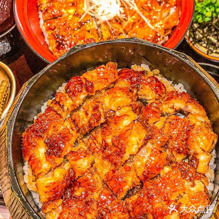 每天下班第一件事就是冲去吃这家鳗鱼饭‼️超赞的一鳗三食[流泪]
