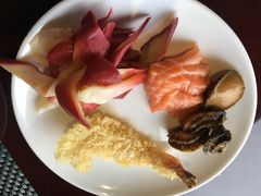 -荣誉国际酒店-云顶旋转餐厅