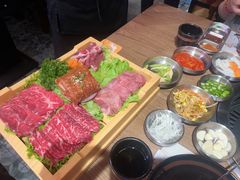 -香猪坊韩国烤肉专属门店(魏公村店)