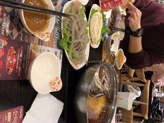 精品肥牛-呷哺呷哺(青岛香港中路银座店)