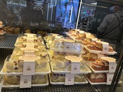 面包甜点陈列柜-LELECHA乐乐茶(百货大楼店)