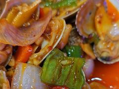 -海盗船. 龙虾烧烤. 酒馆