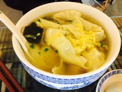 -笑来喜馄饨小笼工坊店(湖滨街店)