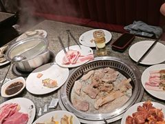 -钱小奴创意自助餐厅·原切谷饲安格斯畅吃(宁波奉化银泰店)