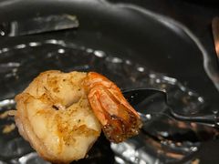 煎虾配紫薯泥薯片及姜味柠檬汁-AZUL by FUEL蓝色·法式酒馆(琶醍店)