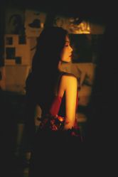-onlygirl摄影美学馆高端定制(江滩店)