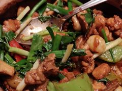 -八府香鸭·啫啫煲(华山路店)