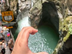 -蝶舞清江·恩施地心谷景区