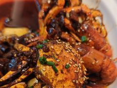 -肥肥虾庄·金牌油焖大虾(汉口城市广场店)