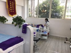 点击看大图 -蕾特恩专业祛痘·皮肤管理