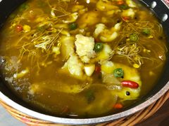 -有红鸡毛店·川菜(建设路店)