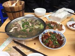 -谢老五跷脚牛肉·非遗传承店