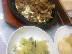 -九十九顶毡房(阜石路店)