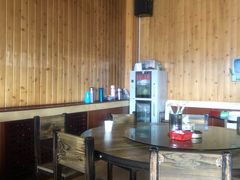 大堂-旺原领头羊餐厅