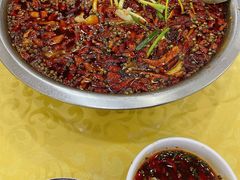 -乡土特色.冷锅鱼.牦牛肉汤锅