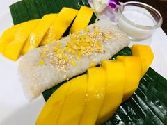 -Dang restaurant (patong phuket)