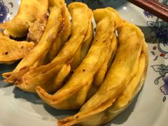 -老新隆牛肉锅贴(新街口店)