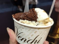 -VENCHI 闻绮(上海佛罗伦萨小镇店)