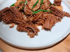 爆炒腰花-闫府私房菜·百年鲁菜(恒隆店)