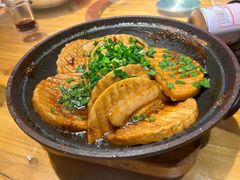 -头上红煨盐鸡·非遗院子餐厅