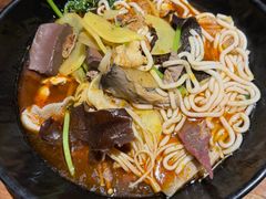 -万记麻辣烫国展总店