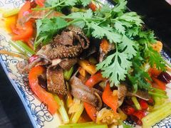 -乐山食古香跷脚牛肉