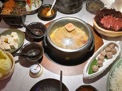 -芸山季·云南山珍菌火锅(人民广场来福士店)