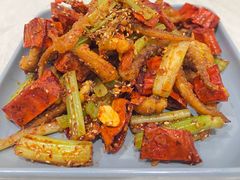 -辣盆盆麻辣小龙虾(哈尔滨总店)