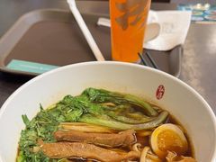 -康师傅私房牛肉面(申虹店)