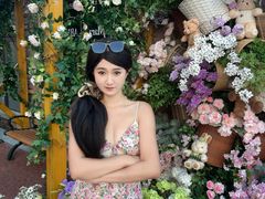 -王府井奥莱棋盘山小镇