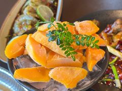 冰芒果-曼听小寨海鲜烧烤·大连辣炒大王(盖州街店)