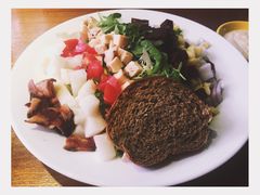 -JINNS锦时 steak&pizza(浸信会礼拜堂旧址店)